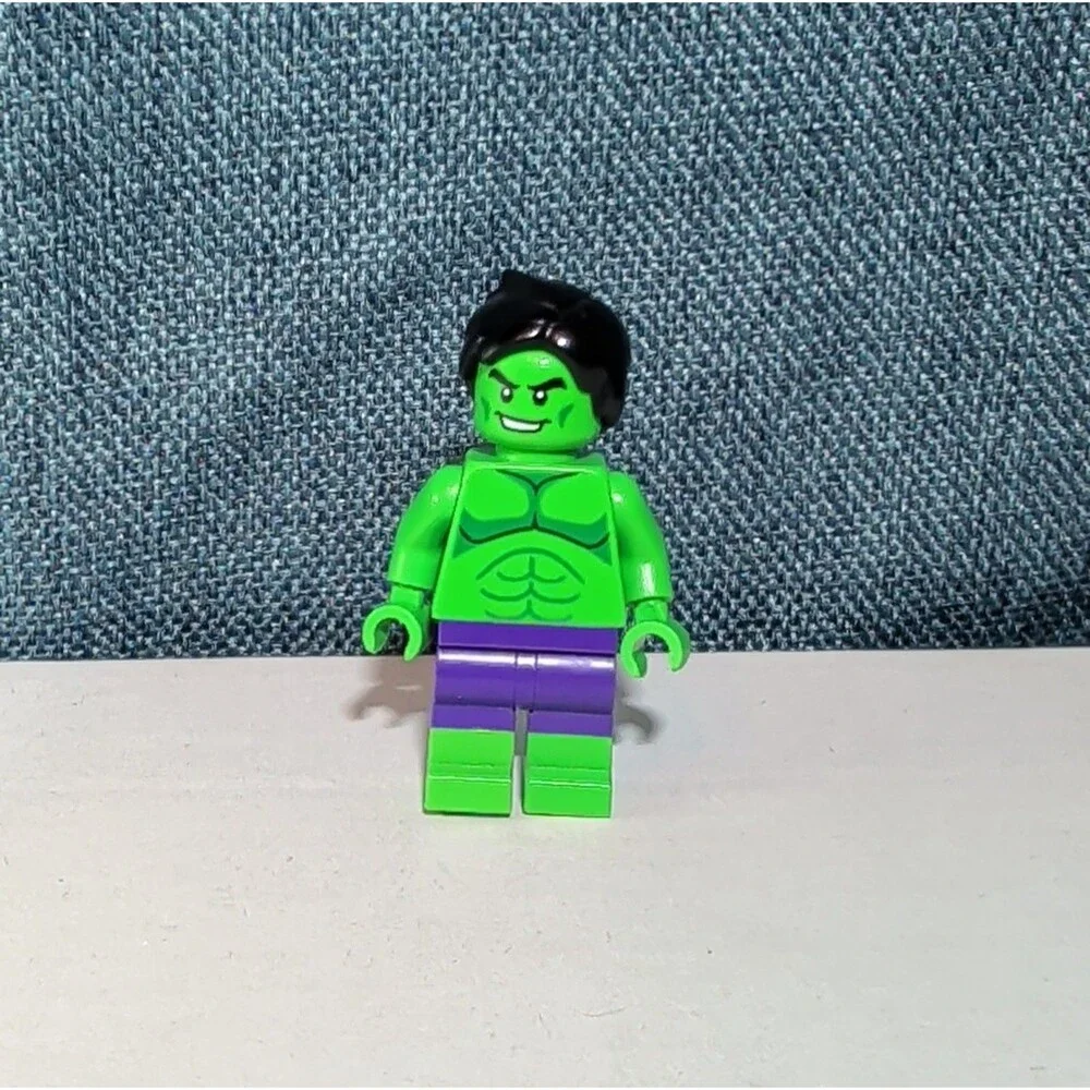 LEGO Hulk Minifigure sh711 Spidey Amazing Friends Marvel Purple Pants Loose